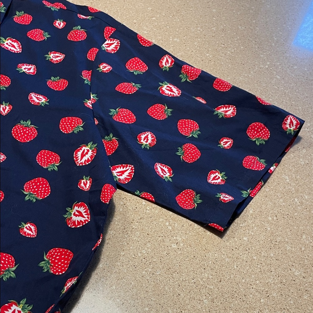 JOGAL Men's Blue Strawberry Print Casual Shirt - Picture 6 of 10
